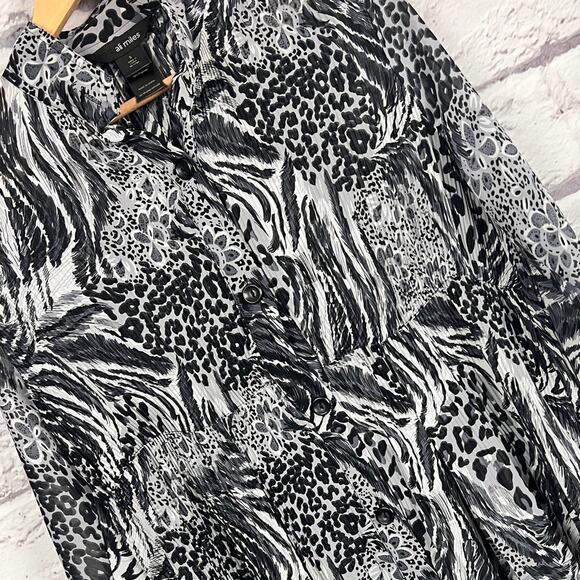 ALI MILES Women's S Grey Crinkle Animal Print Button Front Roll Tab Artsy Tunic - Picture 1 of 11